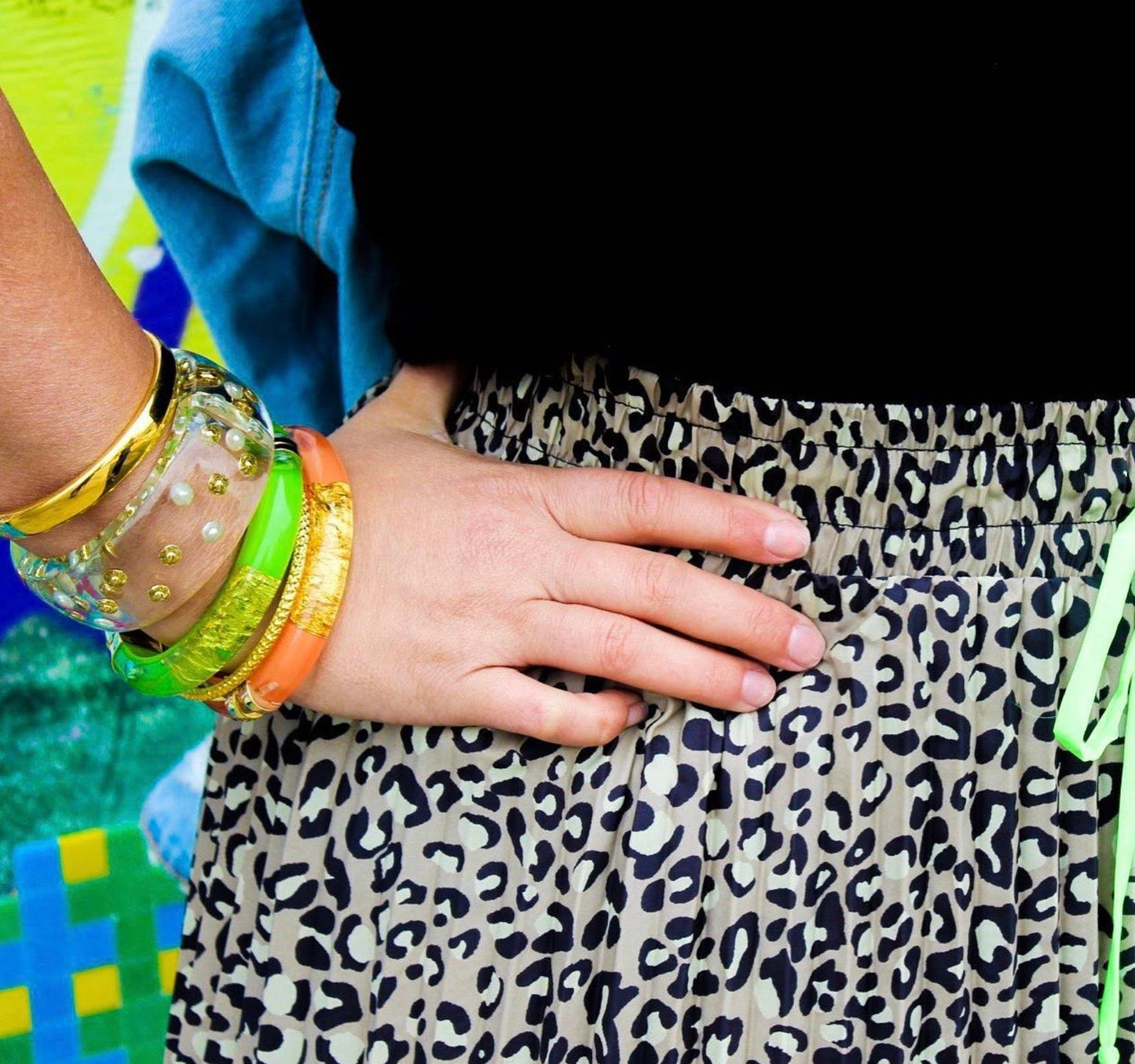 SAMPLE SALE - Large Gold Leaf Thin Cabochon Lucite Bangles